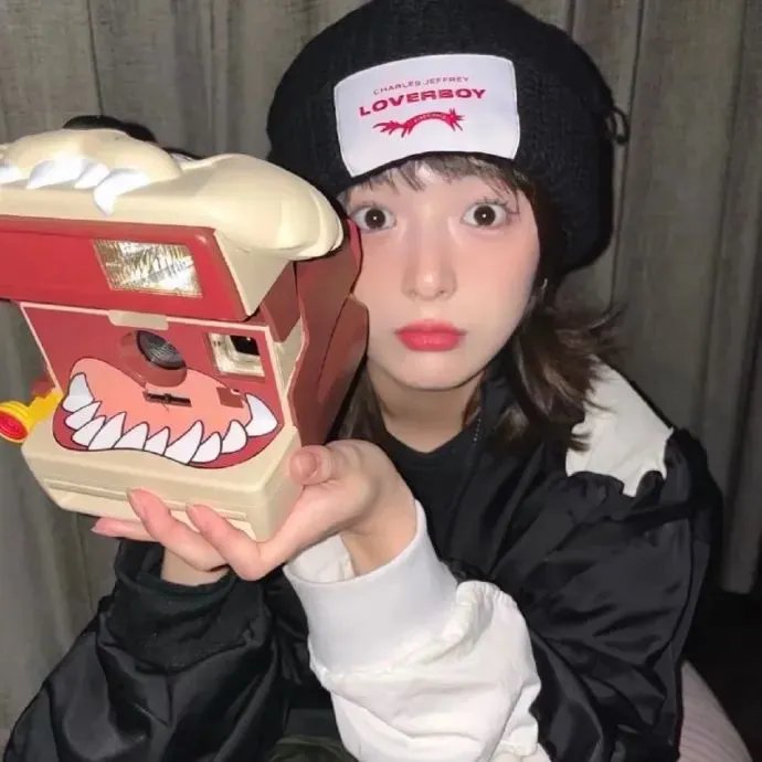 来自过去的女孩